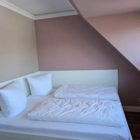 Heflys-hues Apartment